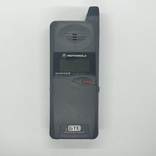 Vintage Motorola MicroTAC 650 Cellular Flip Phone  UNTESTED  No Charger Sold As Is