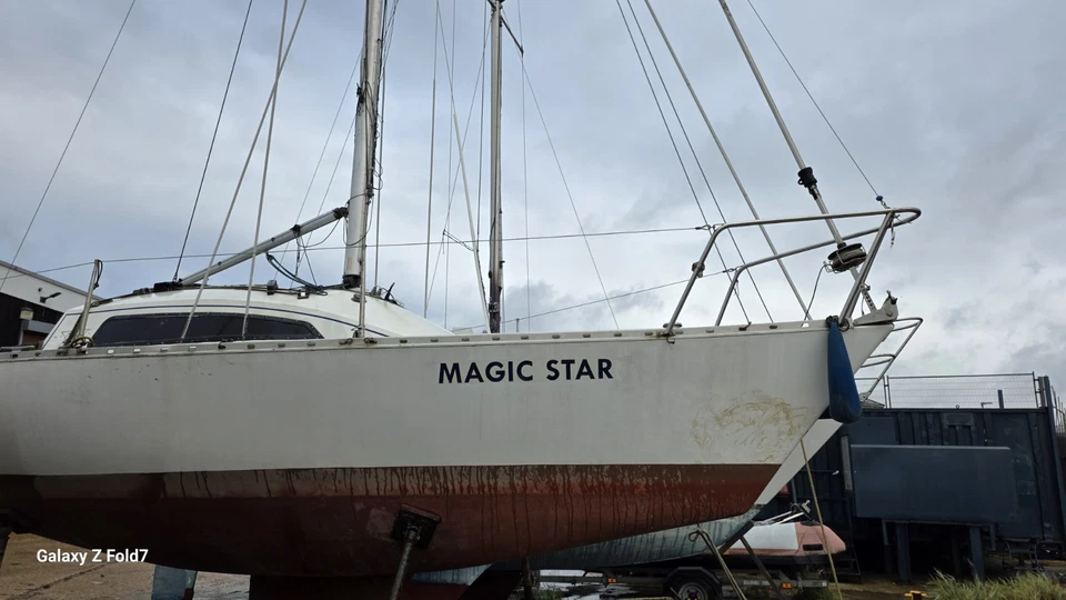 26 Foot Yacht, A Stuart 26. Currently at Thurrock Yacht Club - Image 4 of 4