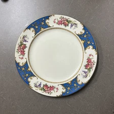 Sampson Bridgewood & Son Ltd 10 1/8” Dinner Plate