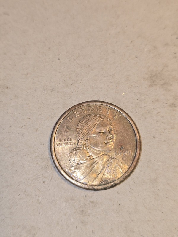 2000 D Sacagawea Golden Dollar Coin US Mint Denver One Dollar Eagle AU