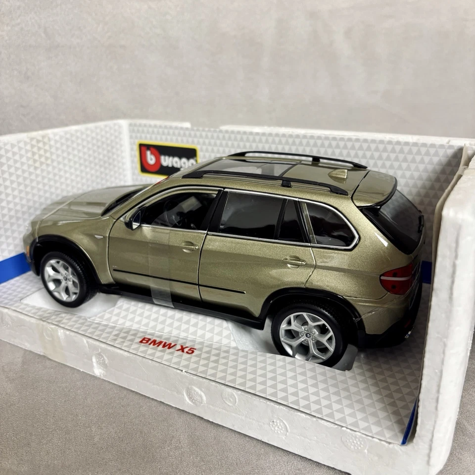 BMW X5 4.8i E70 2007 1/18 Burago NEW - Immagine 4 di 4