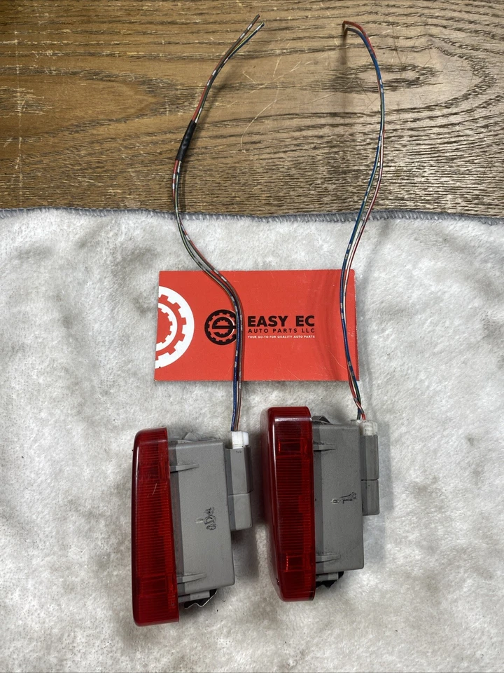 01-05 LEXUS IS300 PAR Panel Puerta Delantera Juego de Luces de Cortesía Derecha Izquierda OEM Foto 3 de 4