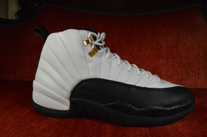 black jordan 12 size 7
