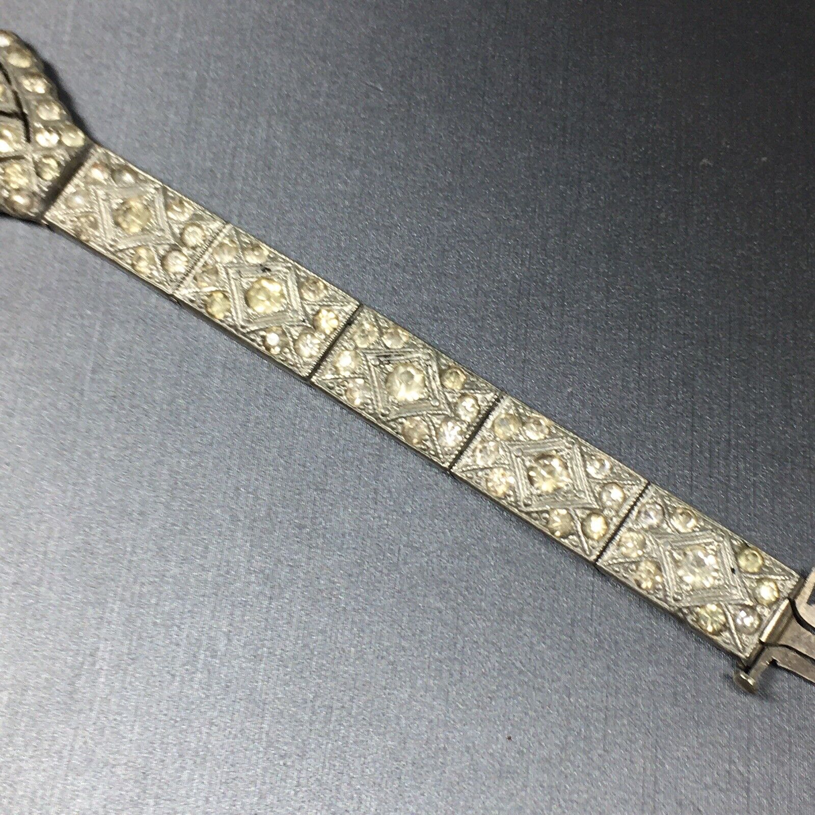 Foto 6 di 24