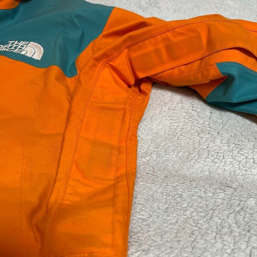 THE NORTH FACE 40th TRANS ANTARCTICA MOUNTAIN JACKET 40th THE NORTH FACE 40th TRANS ANTARCTICA MOUNTAIN JACKET 40th