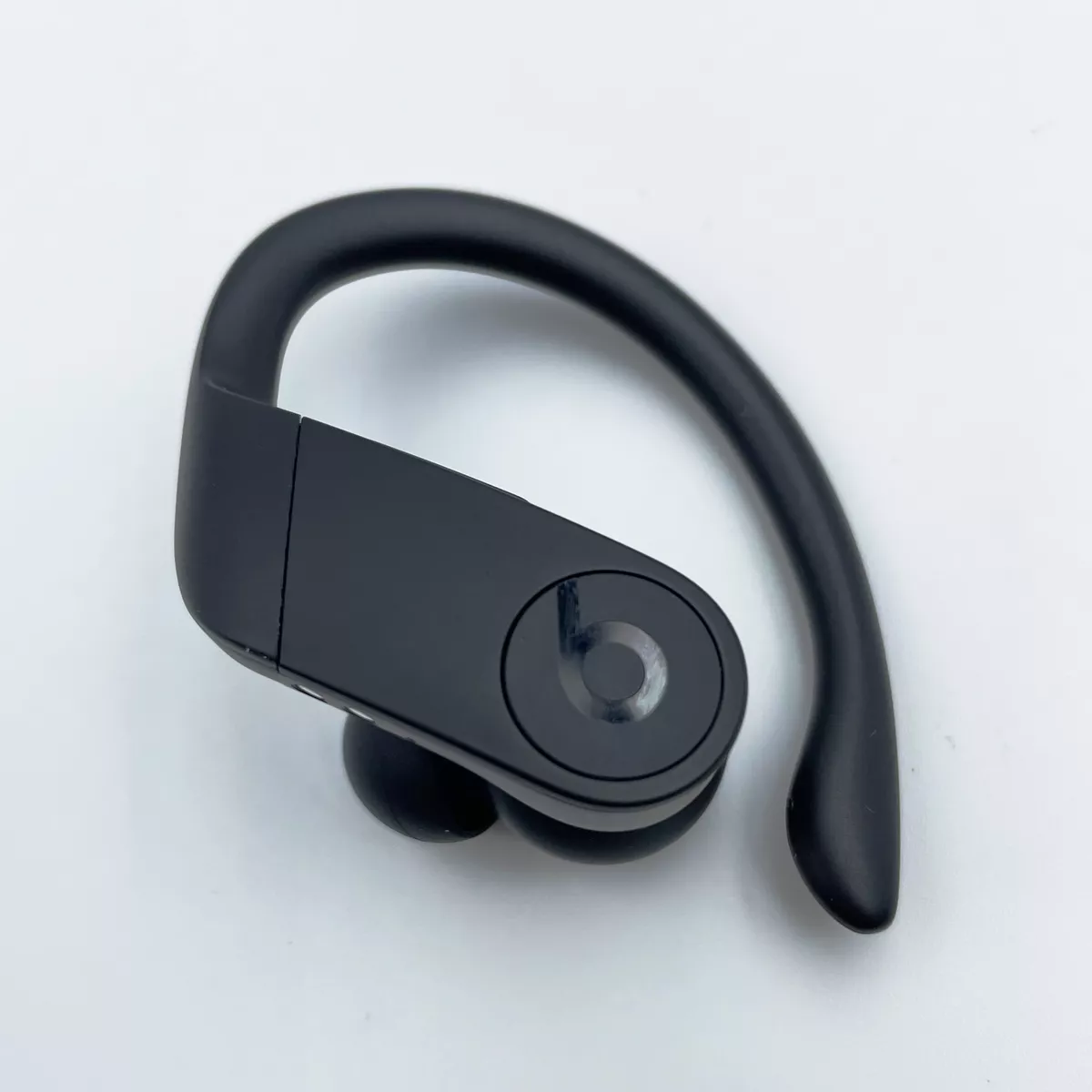 Powerbeats pro earbud 2025 replacement