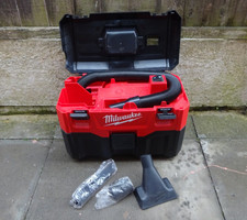 Milwaukee M18 VC-2 Wet & Dry Vacuum Cleaner Body Only Working