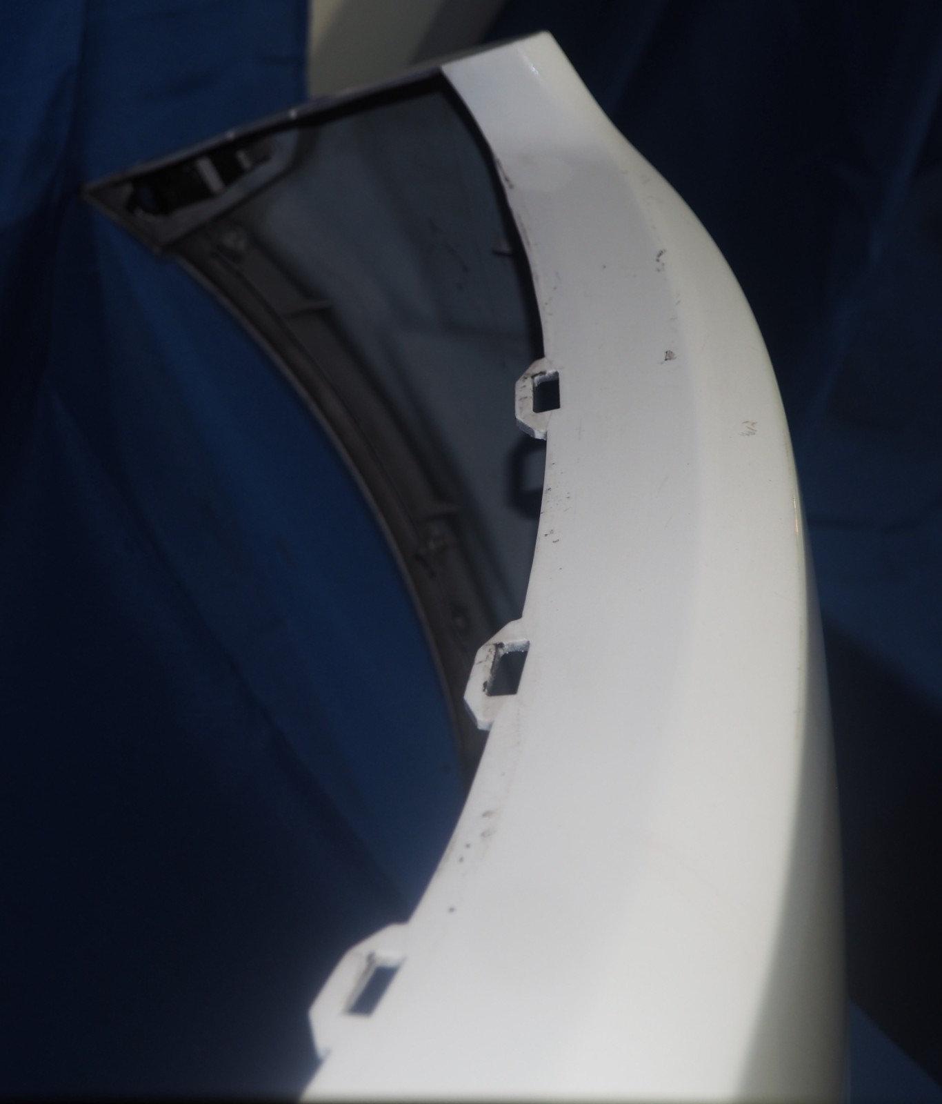 2011-2014 McLaren MP4-12C Rear Bumper Assembly OEM Good Condition W/Minor Notes