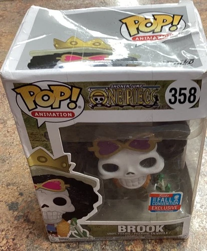 Funko Pop! One Piece Brook #358 FallCon18 Exc Figure W/Pop Protector