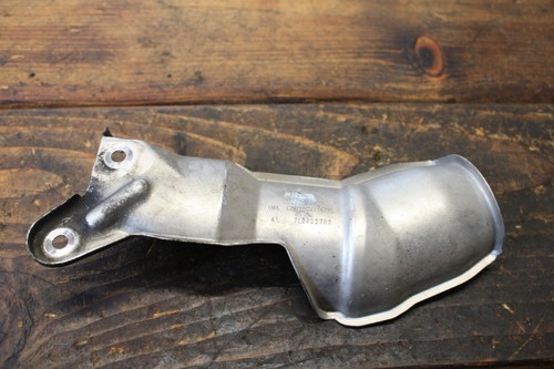 Porsche Cayenne 955 957 Abschimblech Lenkgetriebe Kreuzgelenk 7L0 422 703