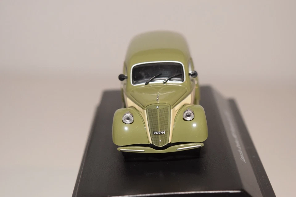 A52 1:43 STARLINE LANCIA ARDEA 800 VAN 1951 VERDE CREMA SIN USAR, EN CAJA - Imagen 4 de 4