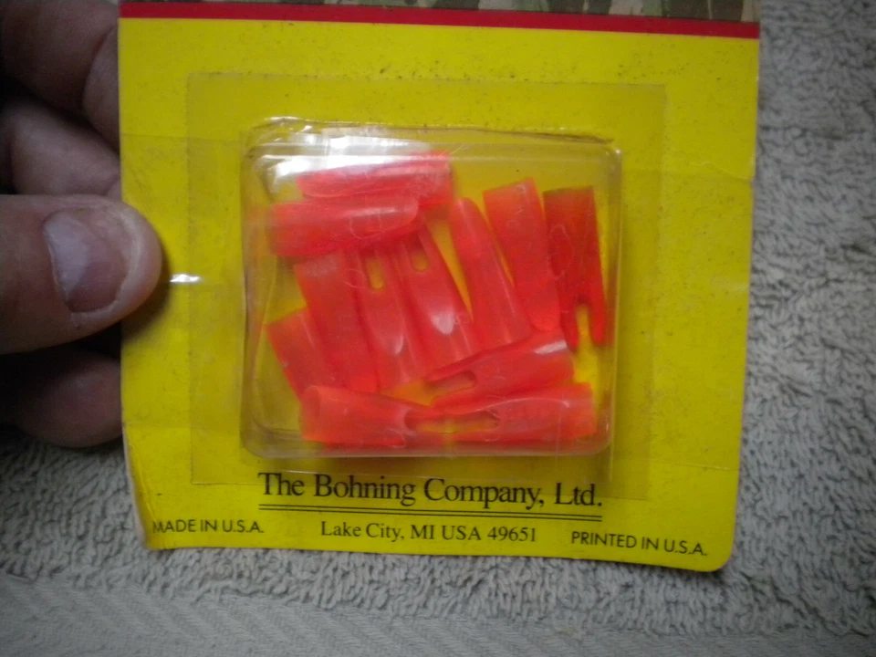 Vintage Bohning  Classic  Nocks, 1 doz, 5/16, No.1054, New In Orginal Package,  - Image 4 of 4