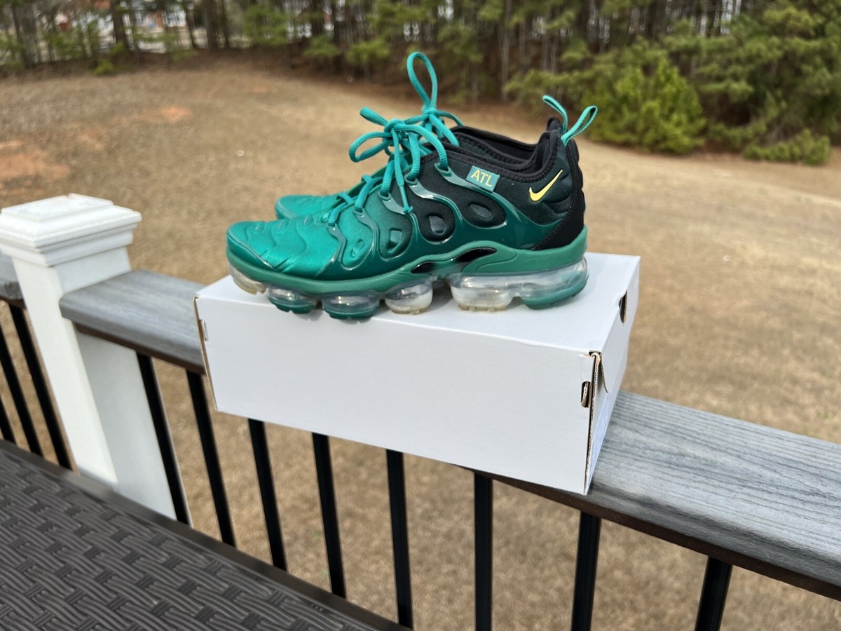 nike air vapormax plus mystic green