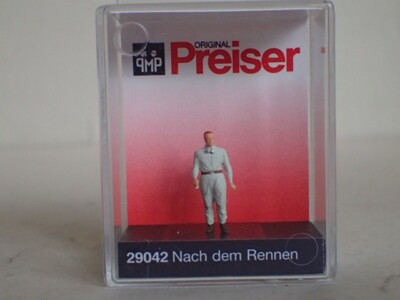 Preiser Nach dem Rennen Rennfahrer Epo3 DTM Le Mans 29042 H0 1:87 OVP Einzelfig