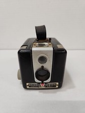 Vintage Kodak Brownie Hawkeye Flash Camera Untested