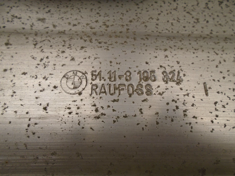 Оригинальная ударная штанга усиления заднего бампера для BMW 330i E46 2001-2005 годов выпуска KD70825 - Изображение 2 из 4