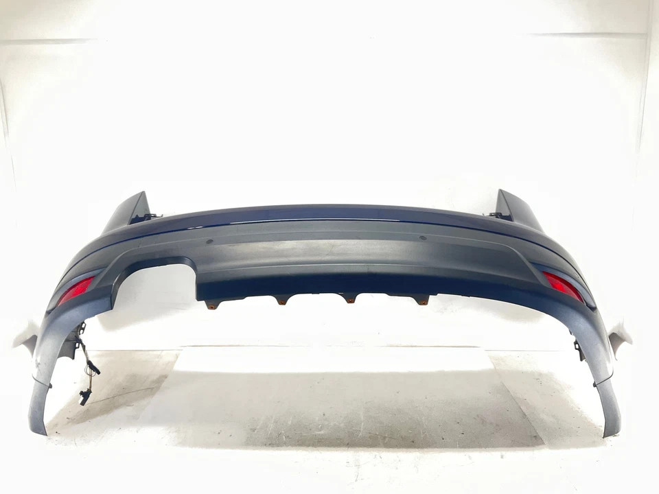 Оригинальная крышка заднего бампера с вырезом для выхлопной системы 17–19 Jaguar F-Pace 1 - Изображение 4 из 4