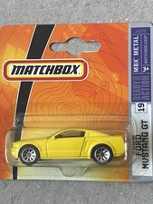 Matchbox Ford Mustang GT MBX Metal No19 Yellow Short Card 2006 M