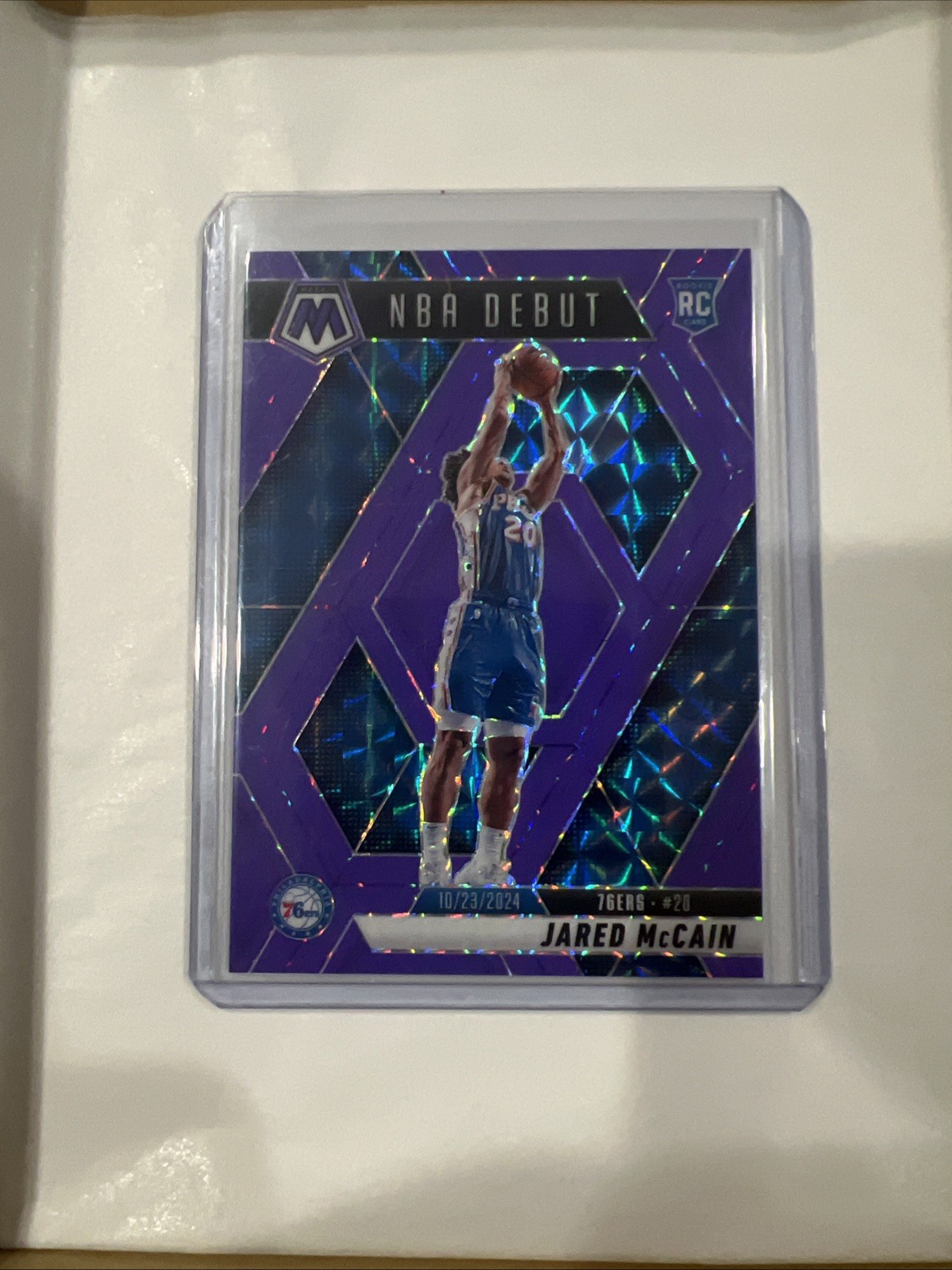 JARED MCCAIN 2024-25 MOSAIC NBA DEBUT ROOKIE PURPLE FLUORESCENT RC /249