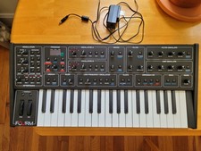 Sequential Fourm analog polyphonic synthesize...