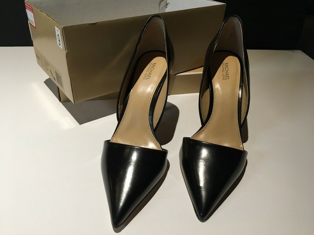 michael kors claire chain mesh pump