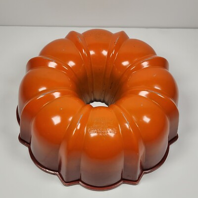 Vintage Bundt Pan Northland Aluminum Products Minneapolis,  USA-Orange