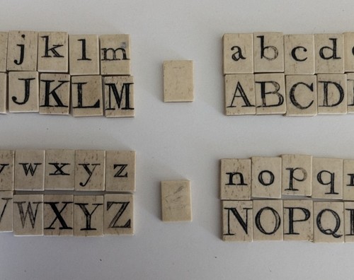 Alphabet Letter Tiles Double Sided - Bone (Cow/Bovine) Circa Late 19th Century - Picture 5 of 11