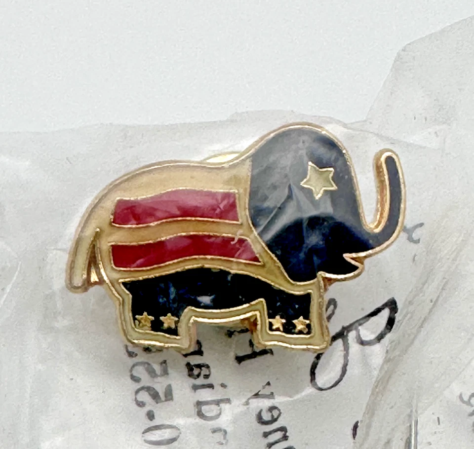 УНИКАЛЬНЫЙ ВИНТАЖНЫЙ ТРЕХЦВЕТНЫЙ РЕСПУБЛИКАНСКИЙ СЛОН ЗНАЧОК В ОРИГИНАЛЬНОЙ УПАКОВКЕ - Изображение 2 из 4