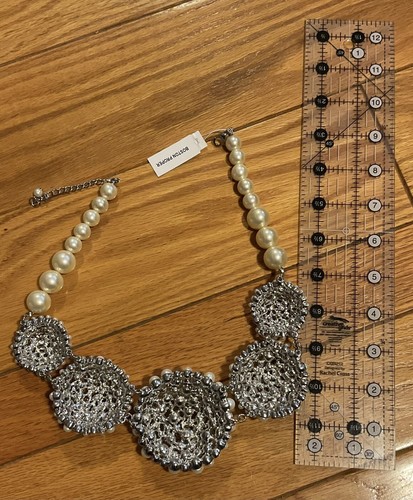 Boston Proper Gorgeous Precious Pearl Statement Necklace NWT Rhinestone/Pearl - Picture 5 of 14