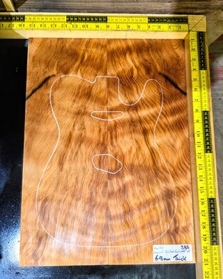 Redwood Guitar Top Set Ancient Quilted Redwood Bookmatched Gitarrenbauer Holz 386