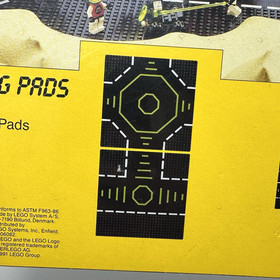 1991 LEGO 6710 Pair / 2  Space Landing Pad Baseplates Black New in Package +Wear
