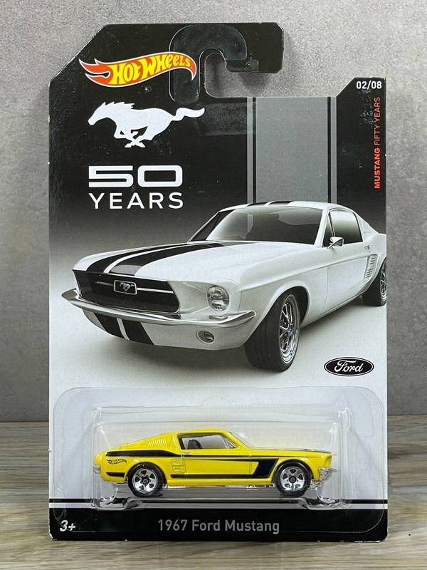 Hot Wheels - Mustang 50 Years - 1967 Ford Mustang #02/08 - in Protector