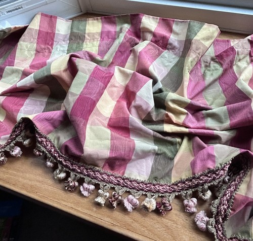 COUNTRY CURTAINS Moire Plaid Swag Valance Adjustable Pink Green W/Pom Trim Lined