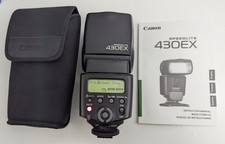 Canon Speedlite 430EX Flash - Includes Case and Manual