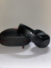 Beats Studio2 Over Ear Black Wireless Bluetooth Headphones - TESTED