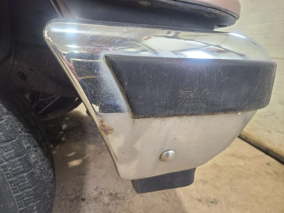 Front Bumper Chrome With Pad Fits 87-91 BRONCO 649439 Foto 4 de 4