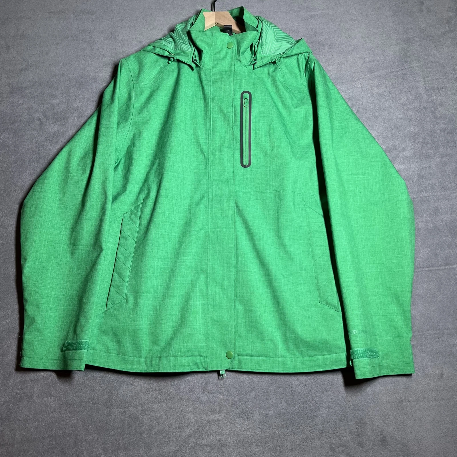 Under Armour UA Storm Jacket Mens XL Hooded Waterproof Outdoor Coat 1238894 READ
Opens in a new wind