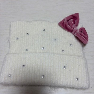 Hello Kitty Strickmütze USJ Limited Edition Neu Sanrio Beanie