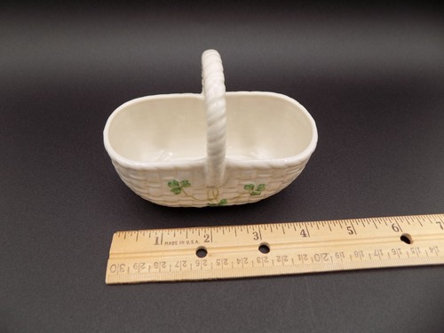 Vintage Belleek Shamrock Picnic Shopping Basket 7th Gold Brown Mark 1980-1993 - Picture 3 of 7