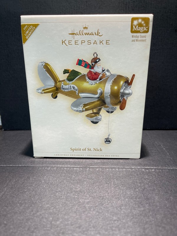 Hallmark 2006  - Spirit of St Nick -  Gold REPAINT - Magic 
