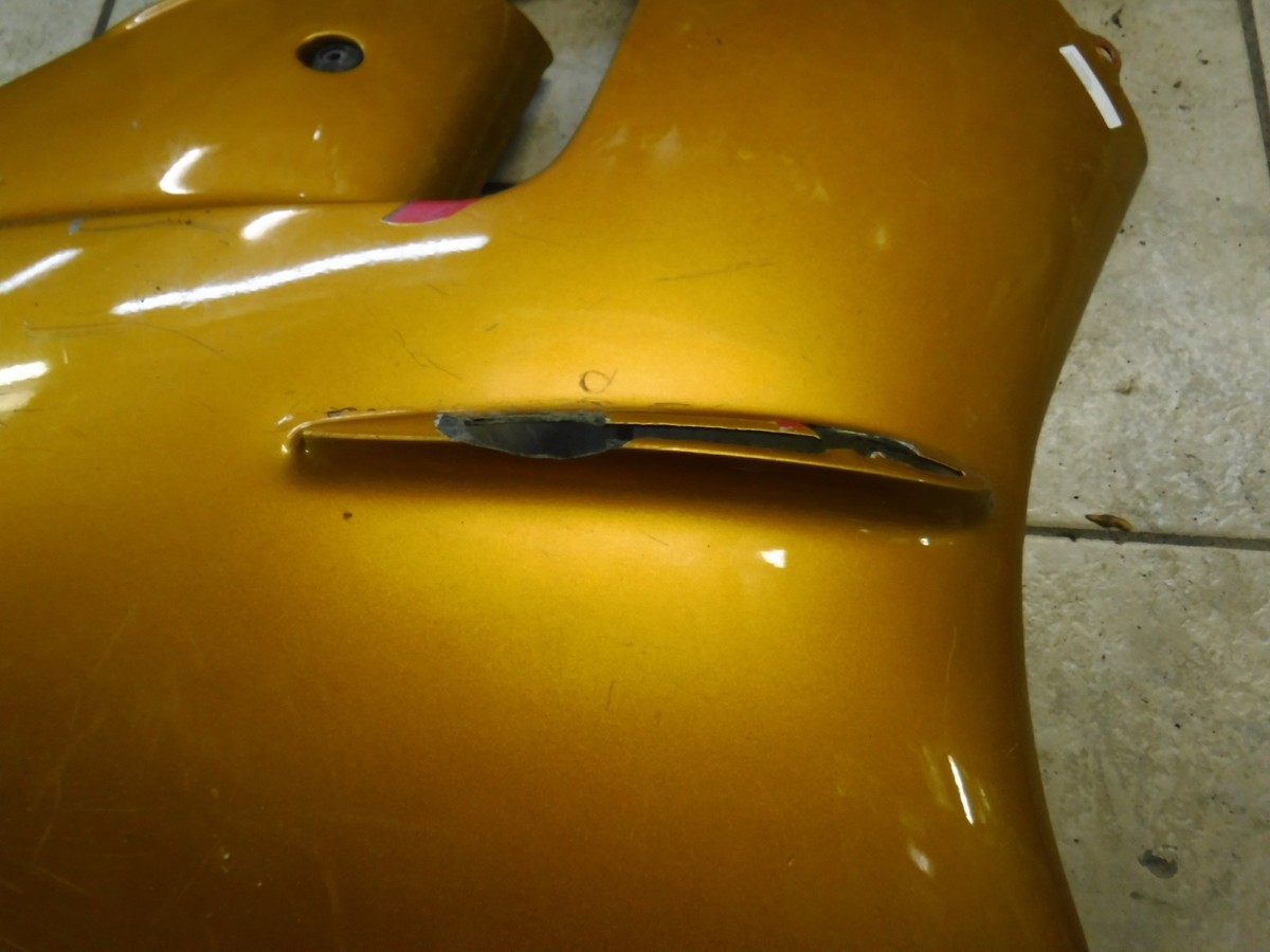 00 01 KAWASAKI NINJA ZX12R Right Side Fairing Cowling Cover SF236