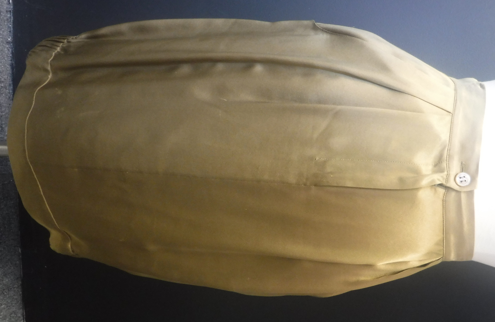 Gonna al ginocchio YVES SAINT LAURENT 100% seta verde oliva oro taglia Fr 38 US 6