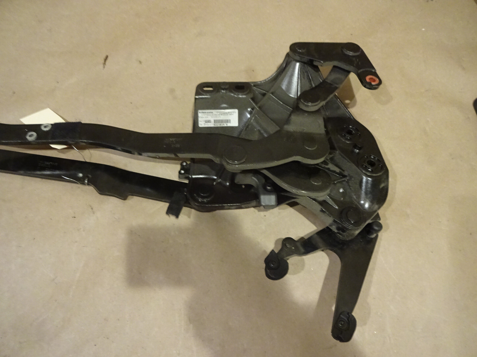 Ferrari California - Part Of RH Rear Roof  Kinematic /Hinge  P/N 86545900