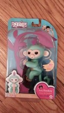 FINGERLINGS TURQUOISE Blue Baby Finger Monkey ZOE Authentic WowWee. Damaged box