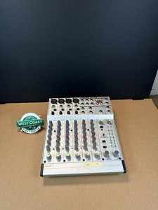 ベリンガー　EURORACK MX2004ABEHRINGER ミキサー Behringer MX2004A Eurorack Mixer | zZounds