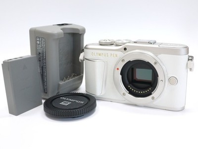 Olympus PEN E-PL9 Mirrorless Digital Camera Body Only - Tested (1975 shots)