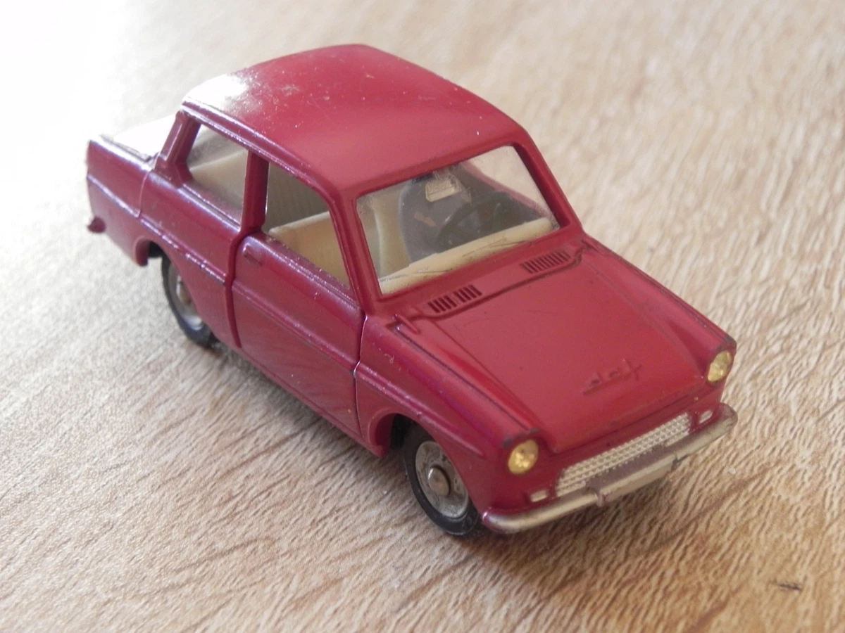 Miniature Dinky Toys France – 523 (24D) – Plymouth Belvedere – Havane – Jantes Concaves – Boîte