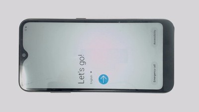 Samsung Galaxy A01 SM-S111DL (Black 16GB 2GB) Tracfone CRACKED/SCRATCHED