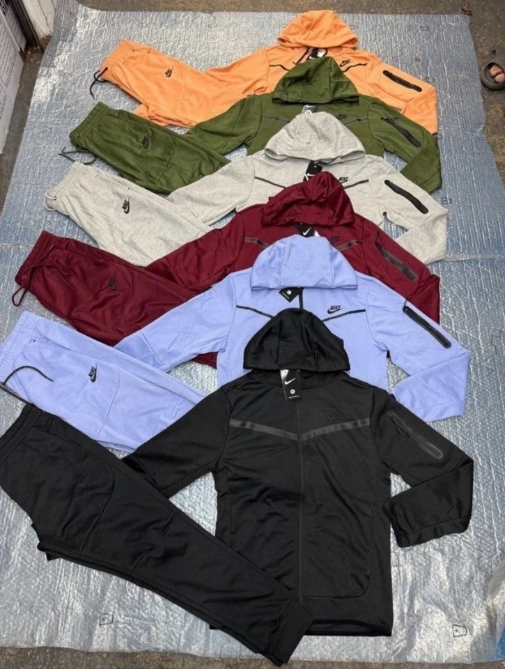 Nike Tech Fleece Set Mens Full Zip Hoodie Jogger Pants Set - Image 2 of 4