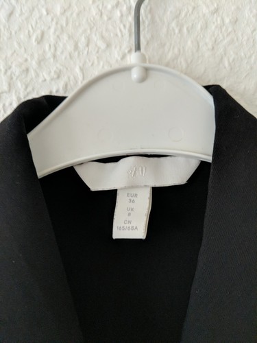 H&M Damen Jumpsuit schwarz Größe 36 mit Gürtel und Schulterpolster - Bild 3 von 8